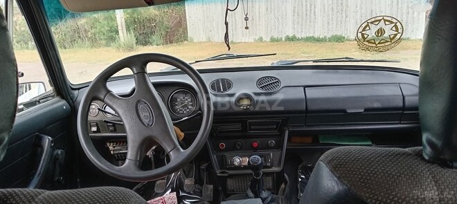 LADA (VAZ) 2106 2005, 56,000 km - 1.6 l - Salyan