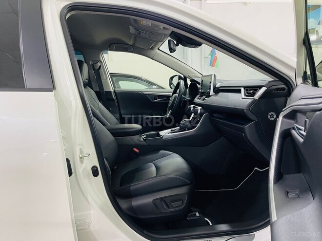Toyota RAV4 2022, 32,000 km - 2.5 l - Bakı