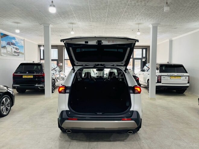 Toyota RAV4 2022, 32,000 km - 2.5 l - Bakı