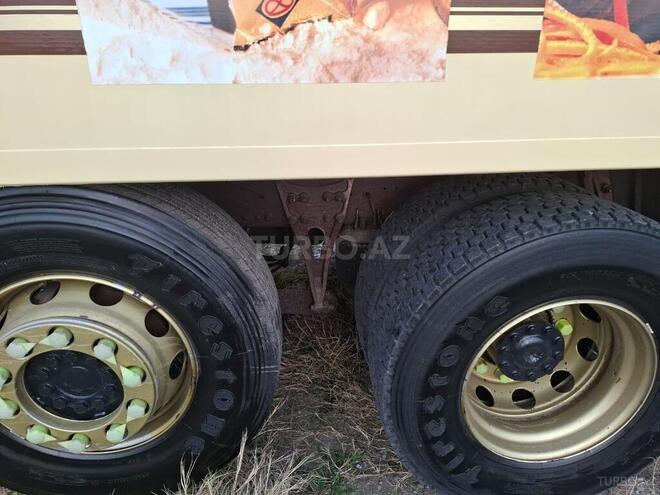Mercedes Axor 2533 2010, 30,000 km - 7.2 l - Bakı