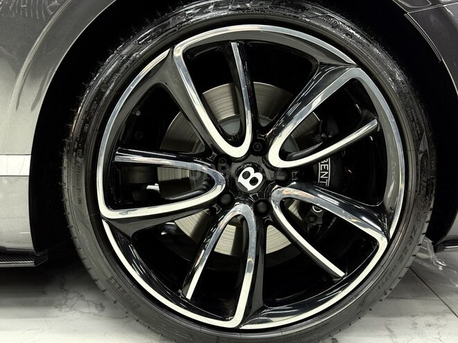 Bentley Continental GT-10