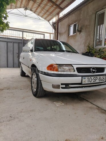 Opel Astra 1997, 322,220 km - 1.6 l - Bakı