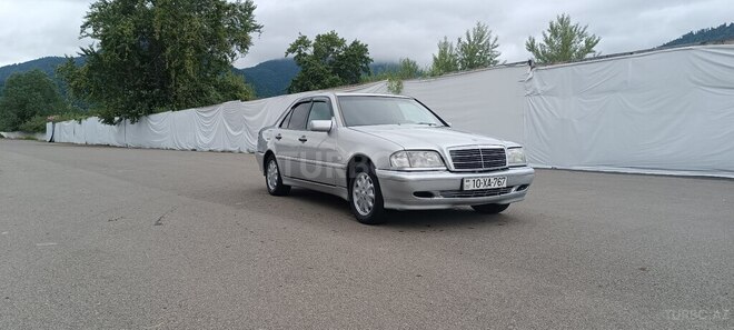 Mercedes C 220 d 1998, 300,000 km - 2.2 l - Bakı