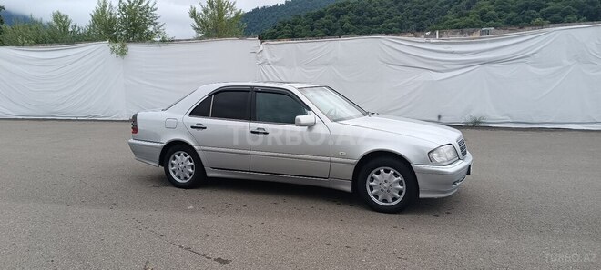 Mercedes C 220 d 1998, 300,000 km - 2.2 l - Bakı