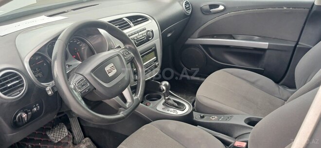 SEAT Leon-5