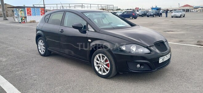 SEAT Leon-2