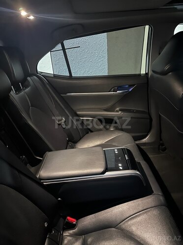 Toyota Camry 2021, 128,000 km - 2.5 л - Bakı