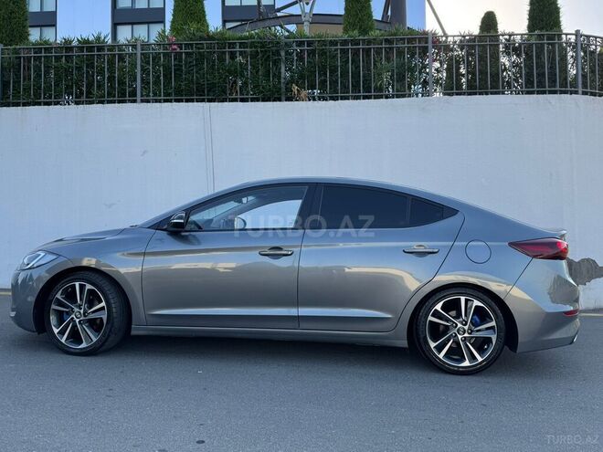 Hyundai Avante 2015, 229,814 km - 1.6 л - Ağcabədi