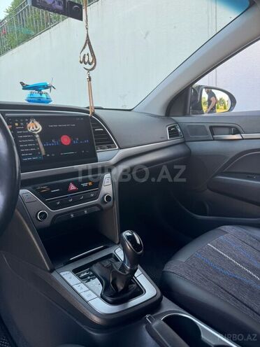 Hyundai Avante 2015, 229,814 km - 1.6 л - Ağcabədi