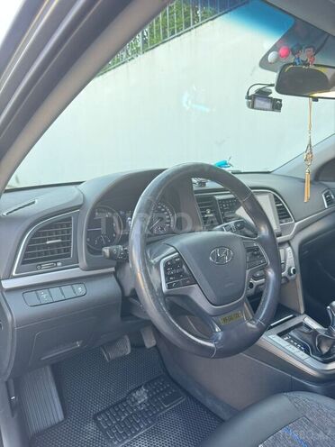 Hyundai Avante 2015, 229,814 km - 1.6 л - Ağcabədi