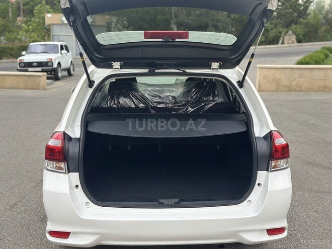 Toyota Corolla Fielder 2017, 94,000 km - 1.5 l - Bakı