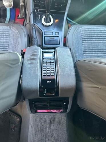 BMW 528 1999, 350,000 km - 2.8 l - Bakı