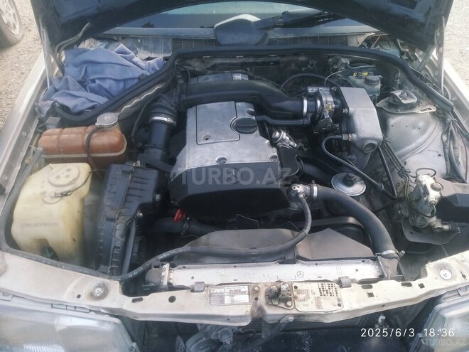 Mercedes 190 1990, 249,000 km - 2.0 л - Bakı