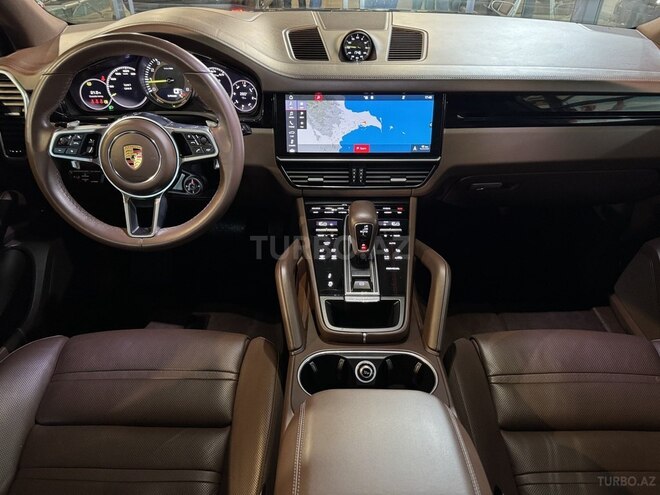 Porsche Cayenne E-Hybrid-9