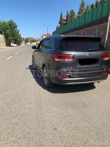 Kia Sorento-5