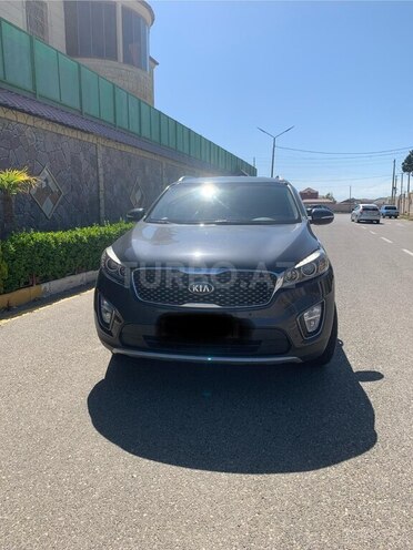 Kia Sorento-1