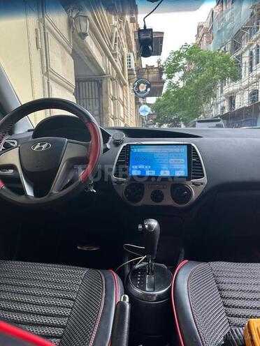 Hyundai i20 2010, 218,000 km - 1.4 л - Bakı