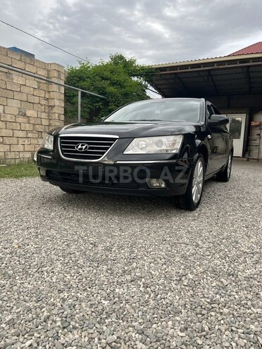 Hyundai Sonata-1