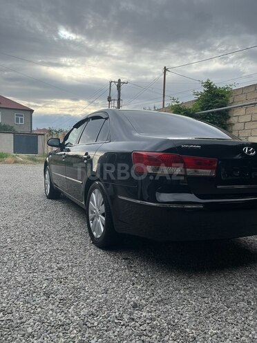 Hyundai Sonata-5