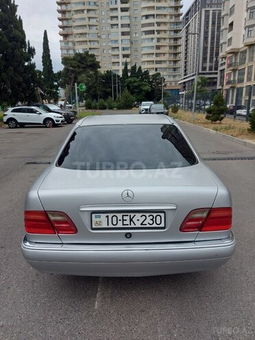 Mercedes E 200 1996, 341,000 km - 2.0 l - Bakı
