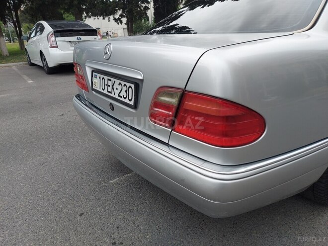 Mercedes E 200 1996, 341,000 km - 2.0 l - Bakı