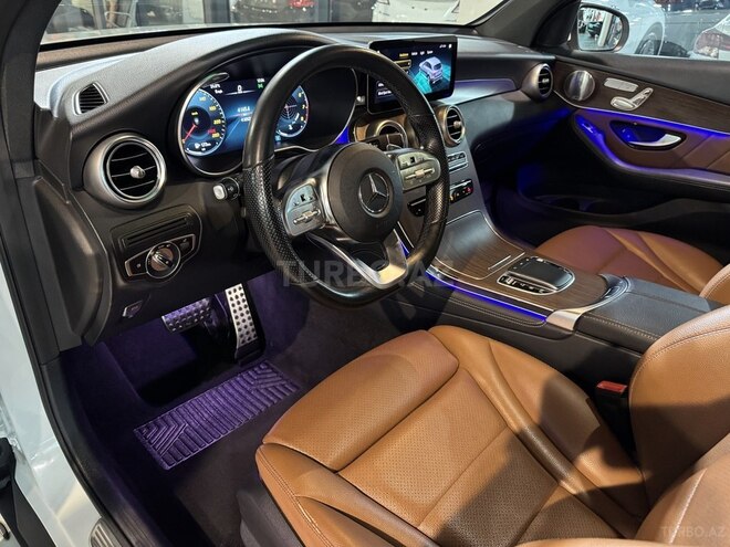 Mercedes GLC 300 4MATIC 2020, 41,000 km - 2.0 л - Bakı
