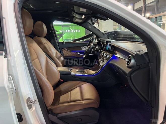Mercedes GLC 300 4MATIC 2020, 41,000 km - 2.0 л - Bakı