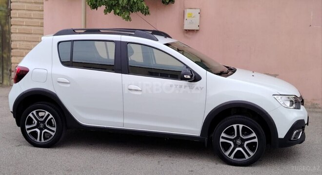 Renault Sandero Stepway 2019, 84,000 km - 1.6 l - Bakı