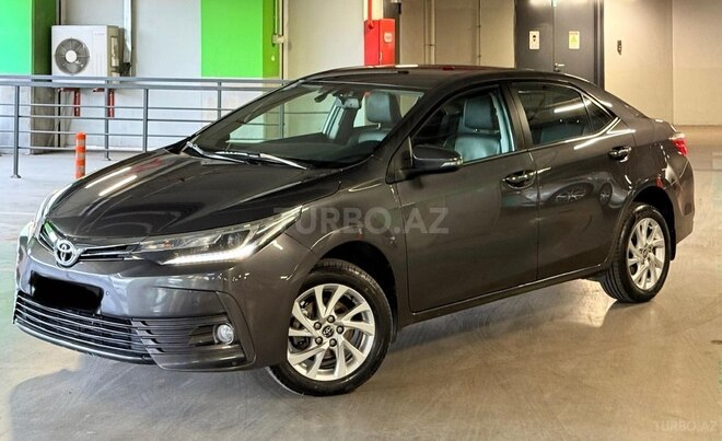 Toyota Corolla 2017, 157,000 km - 1.8 l - Bakı