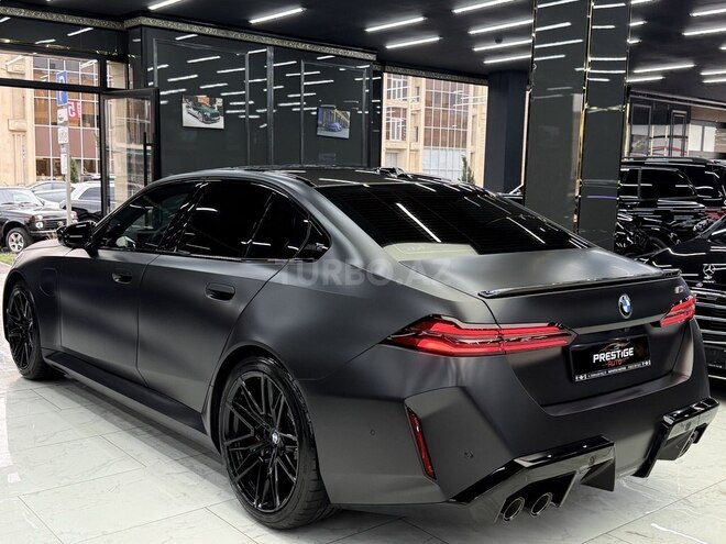 BMW M5-4