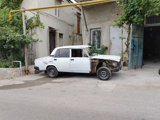 LADA (VAZ) 2107 2008, 80,000 km - 1.6 l - Bakı