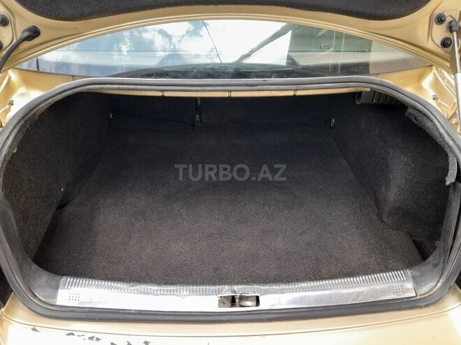 Volkswagen Passat 2001, 250,000 km - 1.8 l - Gəncə