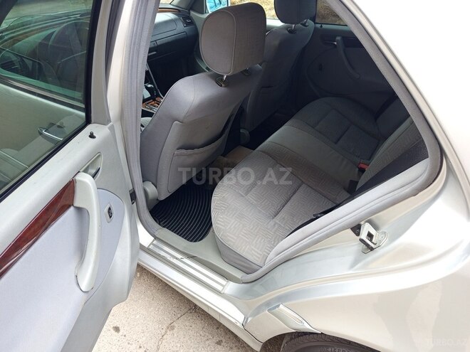 Mercedes C 240 2000, 297,000 km - 2.4 l - Bakı