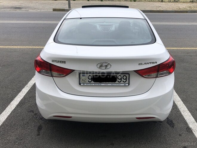 Hyundai Elantra 2013, 176,982 km - 1.6 л - Sumqayıt