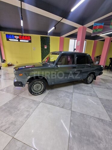 LADA (VAZ) 2107-4