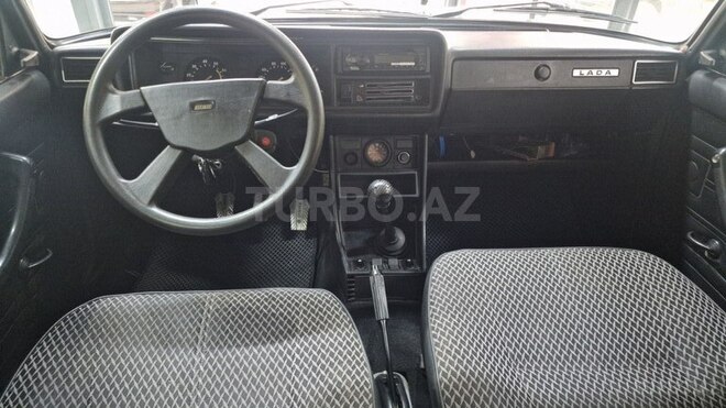 LADA (VAZ) 2107-3