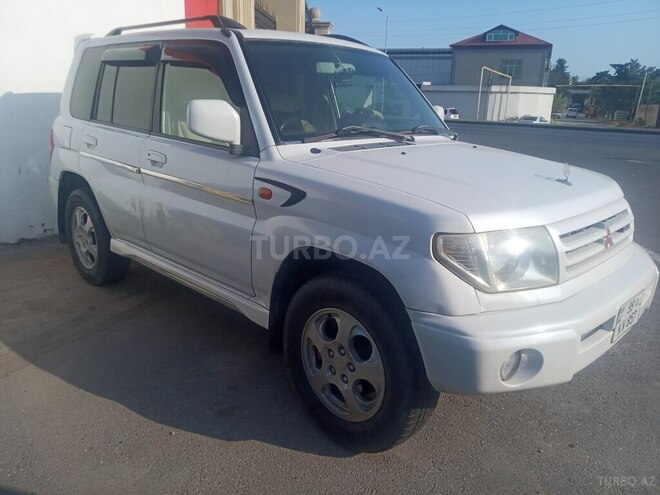 Mitsubishi Pajero io 1999, 280,000 km - 1.8 л - Bakı