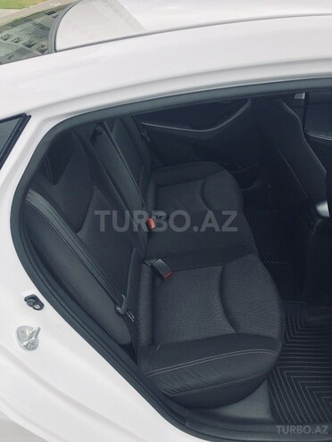 Hyundai Elantra 2013, 176,982 km - 1.6 л - Sumqayıt