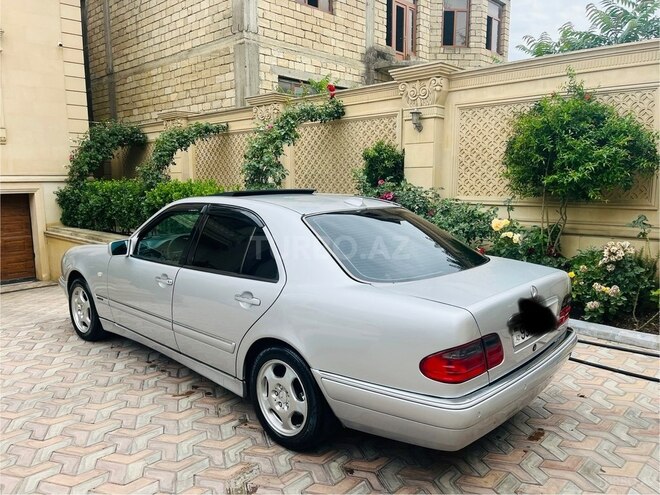 Mercedes E 240 1999, 241,000 km - 2.4 л - Bakı