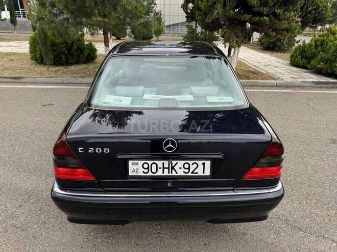 Mercedes C 200 2000, 321,000 km - 2.0 l - Saatlı