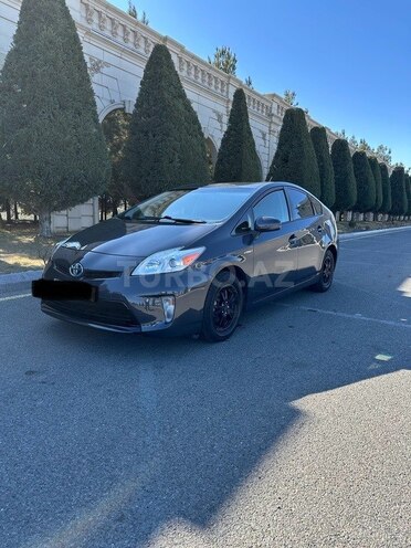 Toyota Prius 2015, 225,308 km - 1.8 l - Gəncə