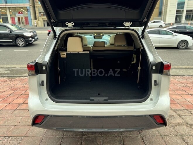 Toyota Highlander 2024, 3,571 km - 2.5 л - Bakı