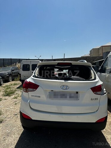 Hyundai ix35 2011, 195,000 km - 2.0 l - Bakı