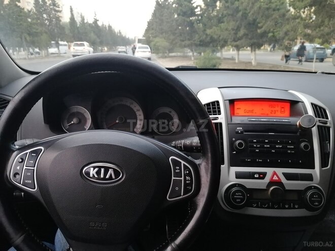 Kia Ceed 2008, 262,000 km - 1.6 л - Sumqayıt