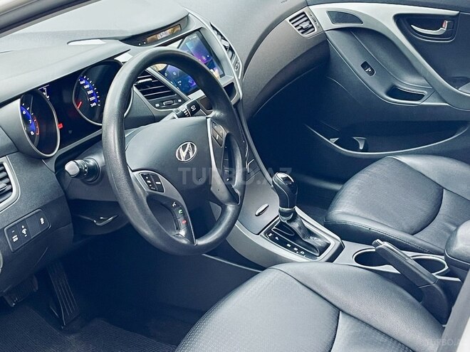 Hyundai Elantra 2015, 131,000 km - 1.6 l - Bakı