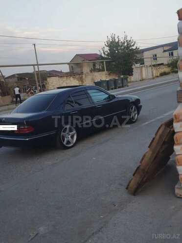 Mercedes E 220 d 2001, 436,000 km - 2.2 l - Bakı