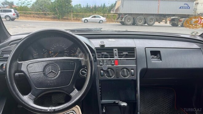 Mercedes C 180-5
