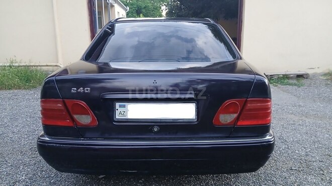 Mercedes E 240 1997, 318,652 km - 2.4 l - Ağstafa