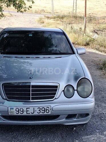 Mercedes E 220 d 2000, 608,500 km - 2.2 l - Bakı