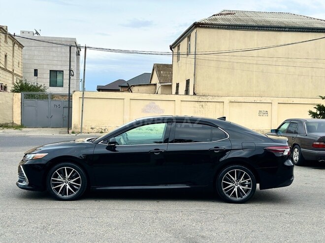 Toyota Camry-3